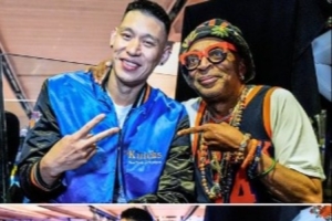 麦迪逊广场花园巨星云集！林书豪和斯派克·李合影并互赠球衣